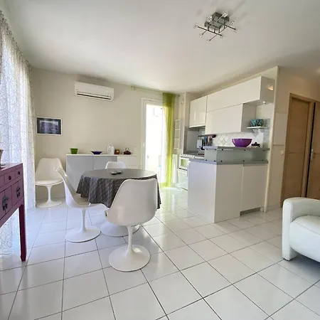 Vue Mer, Terrasse, Parking Prive, Climatisation - T2 Cosy A Pour 2 Personnes - Fr-1-770-34